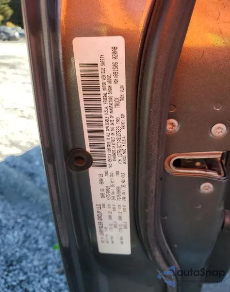 2010 Dodge Ram 1500 из США, поврежденный, VIN 1D7RV1CT1AS127629